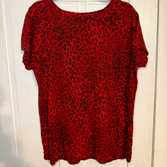 Sanctuary Red Animal Print Short Sleeve Top - Picture 3 of 3